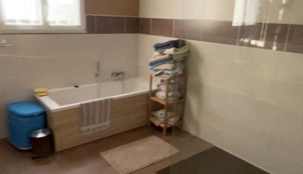 Logement tudiant Location T5 Vide Autry le Chtel (45500)