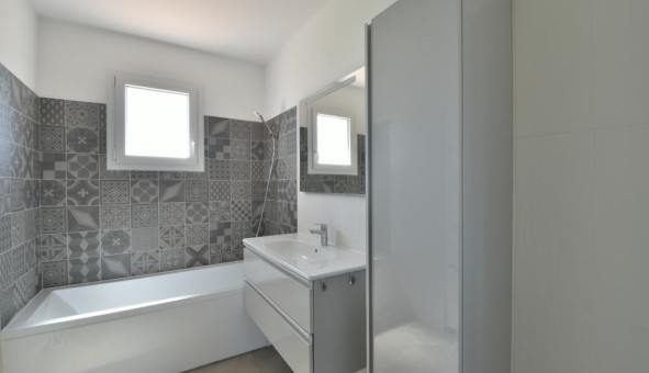 Logement tudiant T5 à Azas (31380)