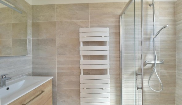 Logement tudiant T5 à Azas (31380)