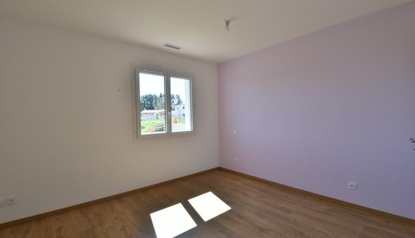 Logement tudiant T5 à Azas (31380)