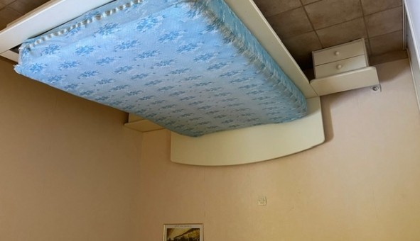 Logement tudiant T5 à Bach (46230)