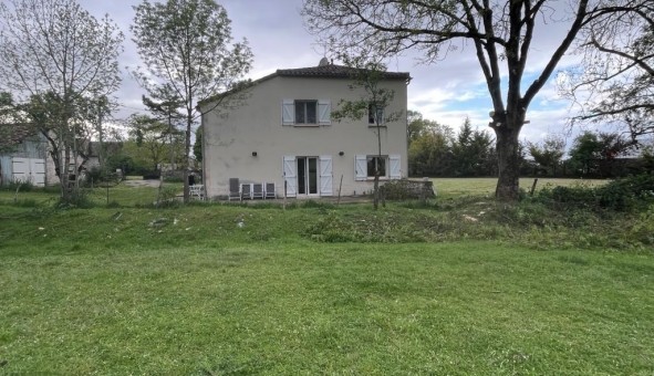 Logement tudiant T5 à Bach (46230)