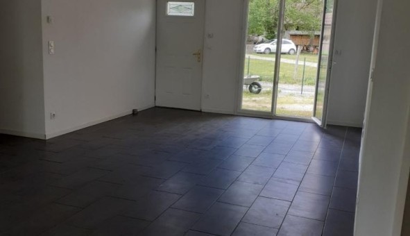 Logement �tudiant T5 &agrave; Balizac (33730)