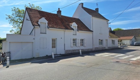 Logement tudiant T5 à Baron (71120)
