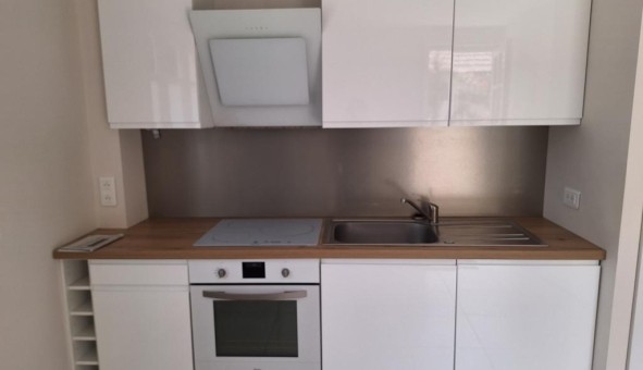 Logement tudiant T5 à Baron (71120)