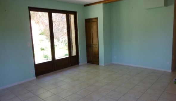 Logement �tudiant T5 &agrave; Baudemont (71800)