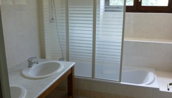 Logement �tudiant T5 &agrave; Baudemont (71800)