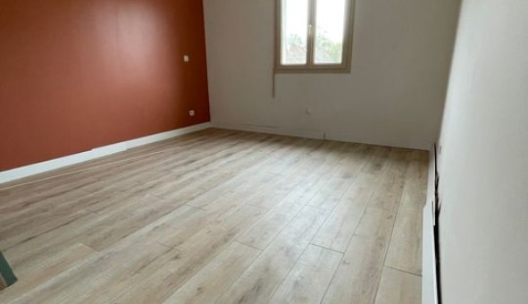 Logement �tudiant T5 &agrave; Beaufay (72110)
