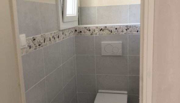 Logement �tudiant T5 &agrave; Beauvoisin (26170)