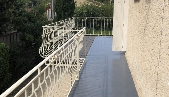 Logement �tudiant T5 &agrave; Beauvoisin (26170)