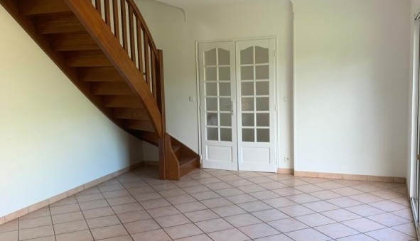 Logement tudiant T5 à Blus (40300)
