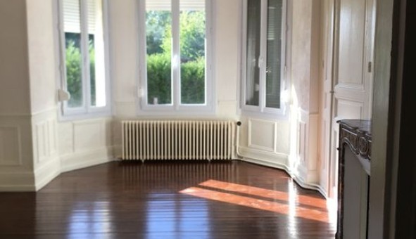 Logement �tudiant T5 &agrave; Benay (02440)