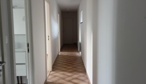 Logement tudiant T5 à Bergesserin (71250)