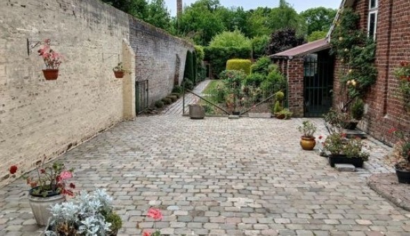 Logement �tudiant T5 &agrave; Beuvrages (59192)