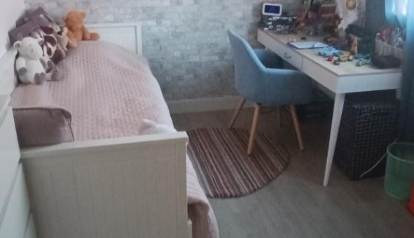 Logement tudiant T5 à Bois d'Arcy (78390)