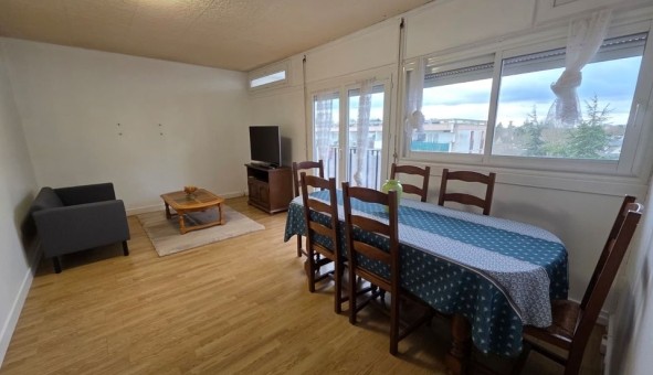 Logement �tudiant T5 &agrave; Boissettes (77350)