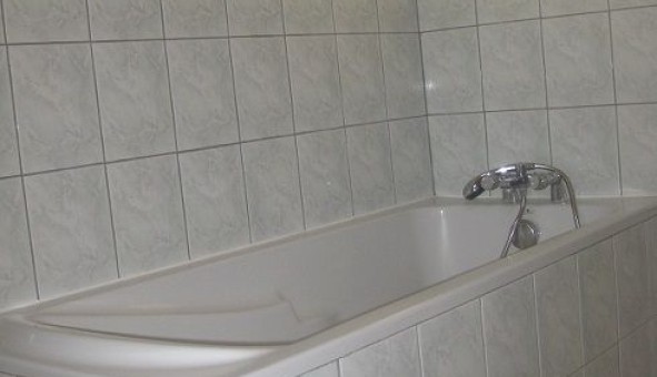 Logement �tudiant T5 &agrave; Boissettes (77350)