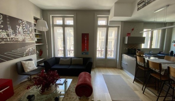 Logement tudiant Location T5 Vide Bordeaux (33300)