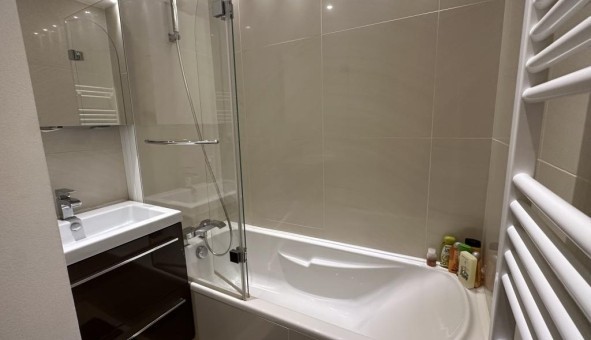 Logement tudiant T5 à Bordeaux (33300)