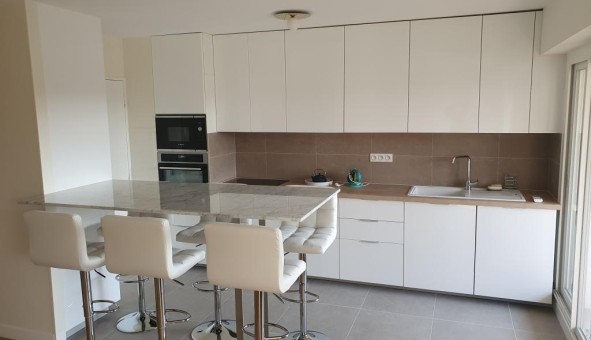 Logement �tudiant T5 &agrave; Bordeaux (33300)