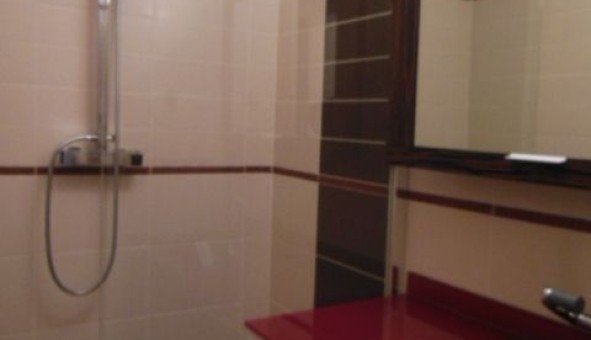 Logement �tudiant T5 &agrave; Bordeaux (33300)