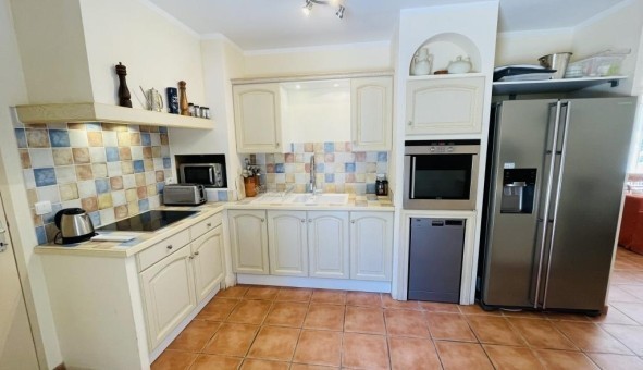 Logement étudiant T5 à Bormes les Mimosas (83230)