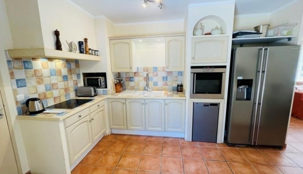 Logement �tudiant T5 &agrave; Bormes les Mimosas (83230)