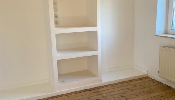 Logement tudiant T5 à Borre (59190)