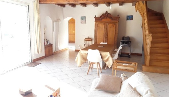 Logement tudiant T5 à Boux (16410)