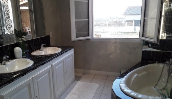 Logement tudiant T5 à Boux (16410)