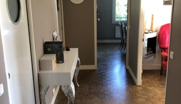 Logement tudiant T5 à Bougival (78380)