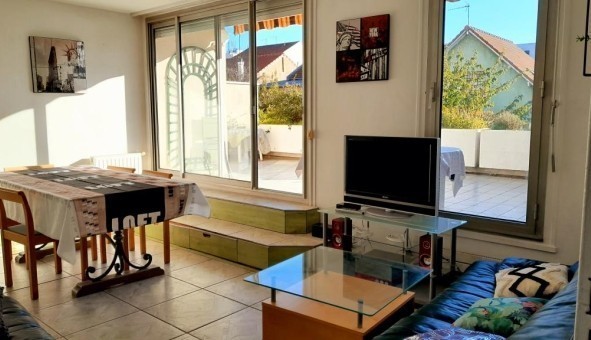Logement étudiant T5 à Bourg la Reine (92340)