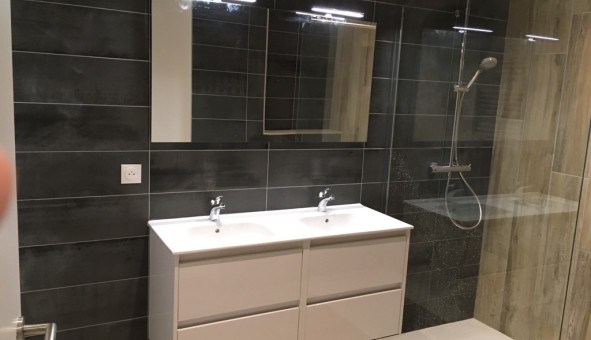 Logement �tudiant T5 &agrave; Breuil la R�orte (17700)