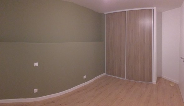 Logement �tudiant T5 &agrave; Breuil la R�orte (17700)