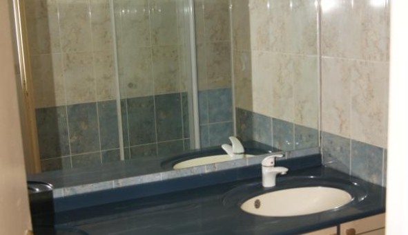 Logement tudiant T5 à Brignoles (83170)