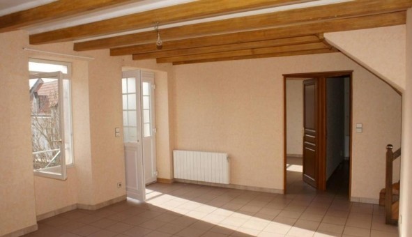 Logement tudiant T5 à Bussac sur Charente (17100)
