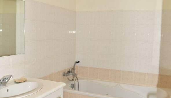 Logement tudiant T5 à Cabans (12800)