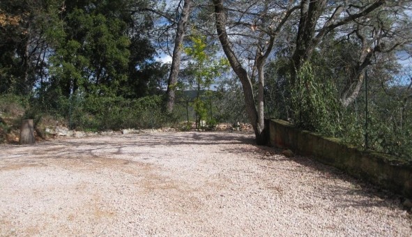 Logement tudiant T5 à Cabasse (83340)