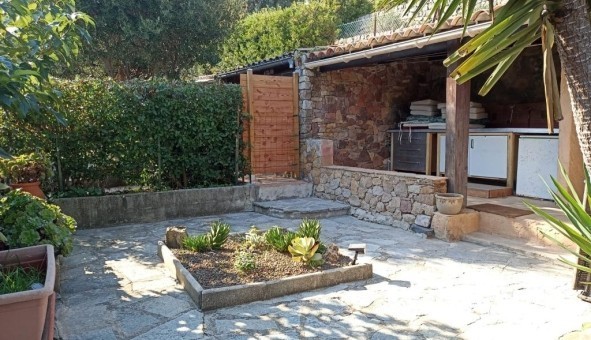Logement tudiant T5 à Carqueiranne (83320)