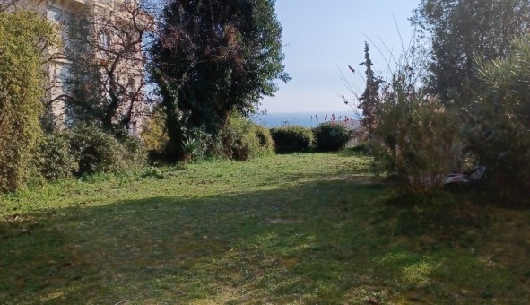 Logement tudiant Location T5 Vide Castellar (06500)