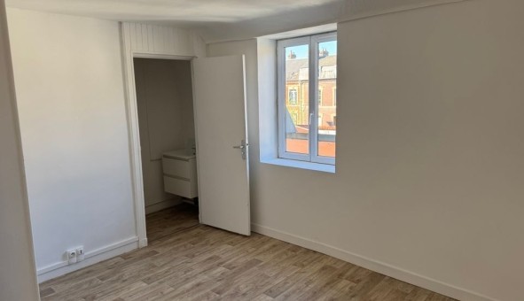 Logement �tudiant T5 &agrave; Caudebec l�s Elbeuf (76320)