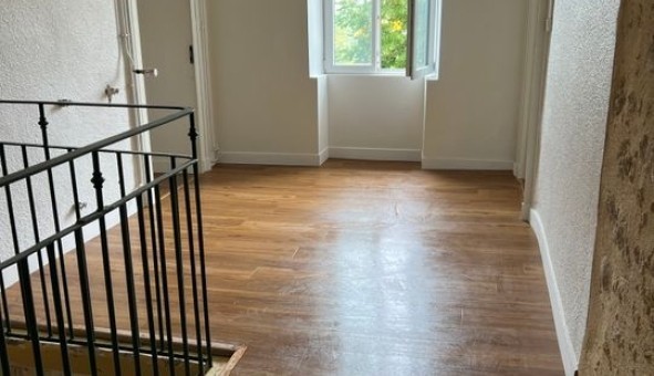 Logement �tudiant T5 &agrave; Caudrot (33490)