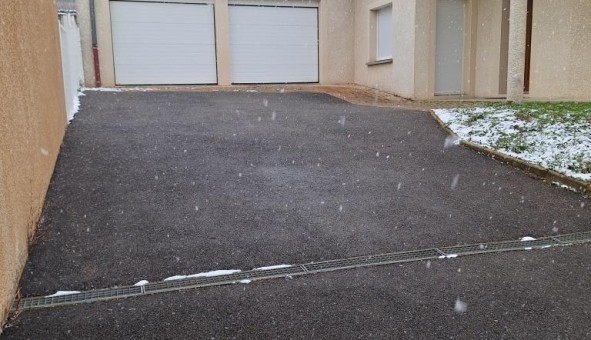 Logement �tudiant T5 &agrave; Chaintr� (71570)