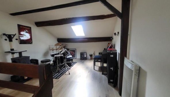 Logement �tudiant T5 &agrave; Chaligny (54230)