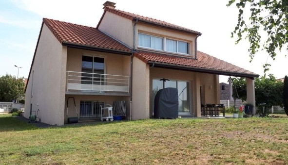Logement �tudiant T5 &agrave; Chappes (63720)