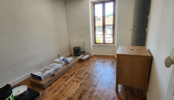 Logement tudiant T5 à Charnat (63290)