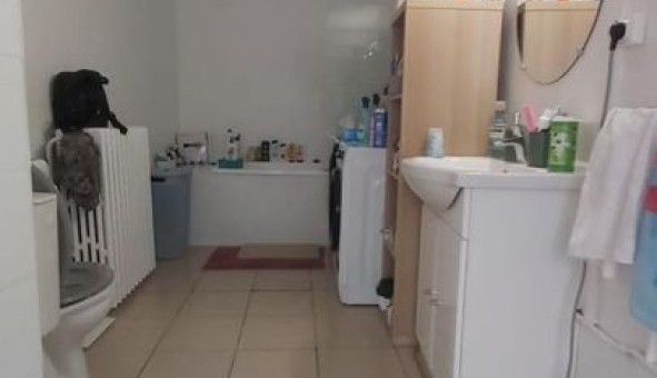 Logement �tudiant T5 &agrave; Chassagny (69700)
