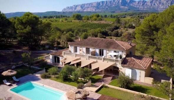 Logement �tudiant T5 &agrave; Ch�teauneuf le Rouge (13790)