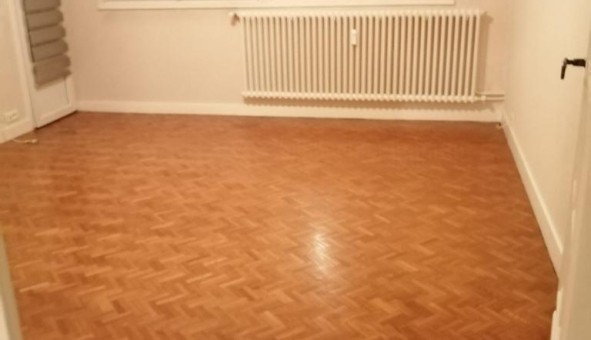 Logement tudiant T5 à Chtenoy le Royal (71880)