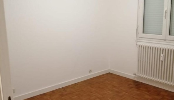 Logement tudiant T5 à Chtenoy le Royal (71880)
